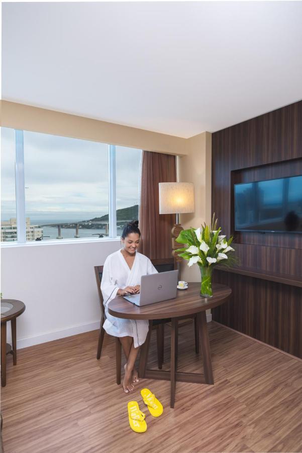 Junior Suite,1406218631:JPEG
