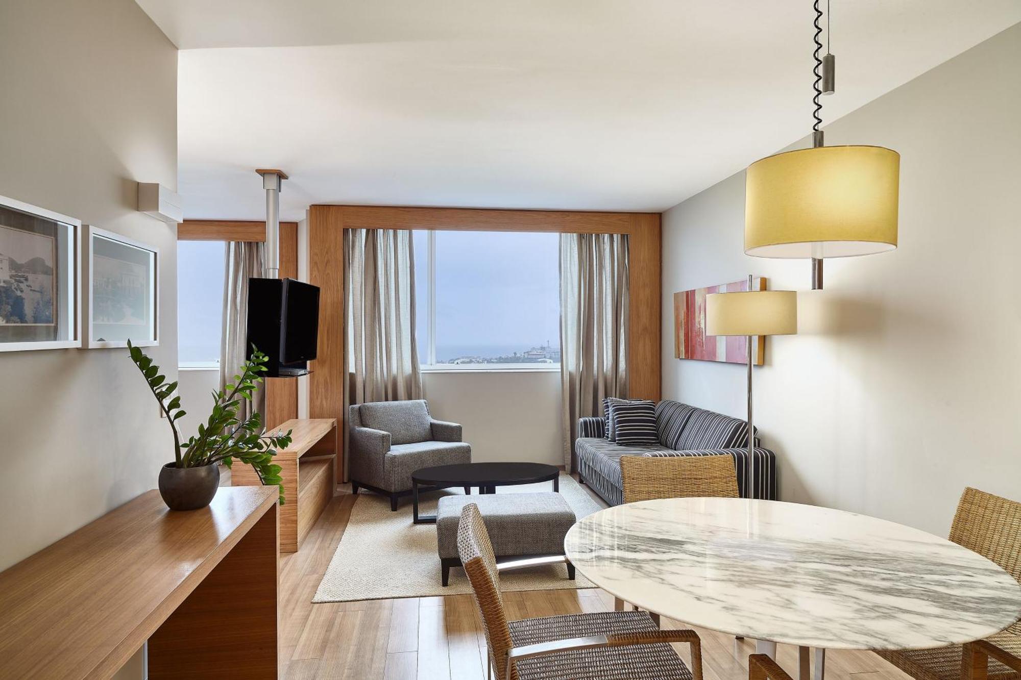 SUITE CLUB Club level 1 Bedroom Larger Suite 1 Double Bed,1634416203:JPEG